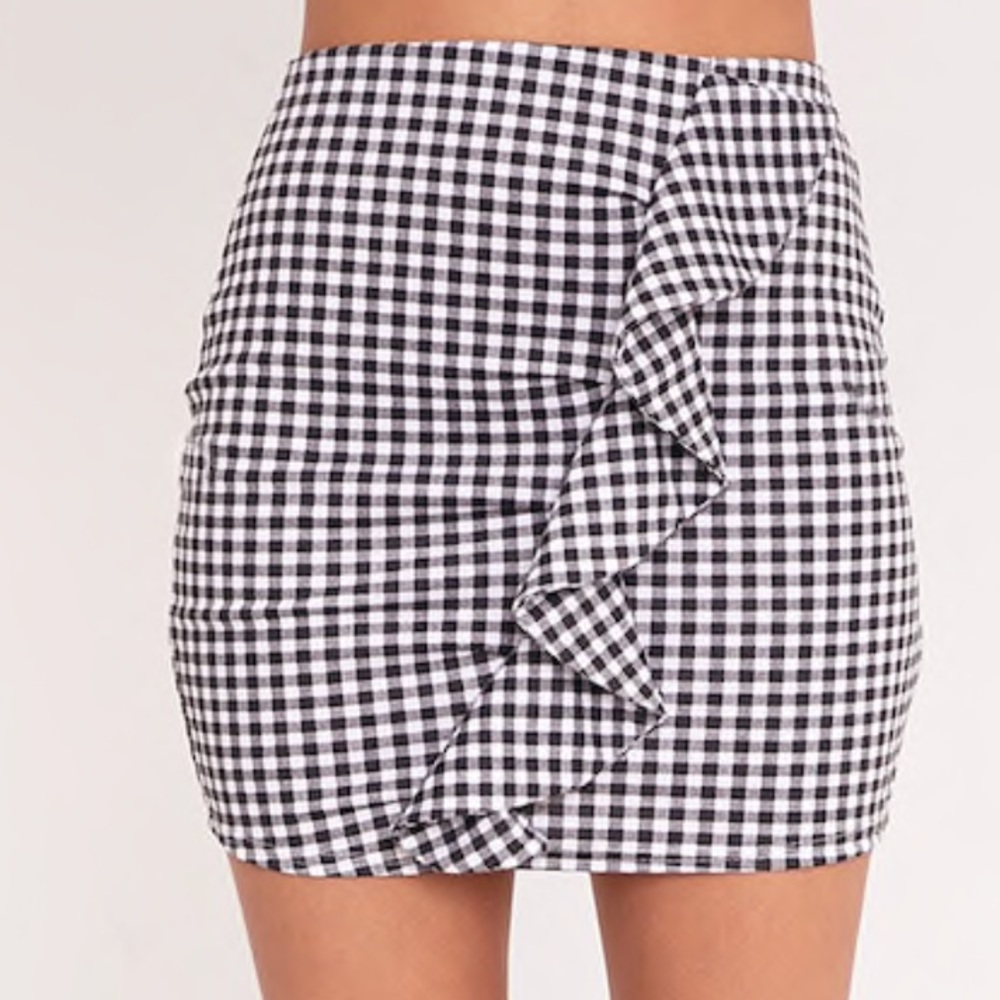 Prettylittlething gingham skirt bundle
